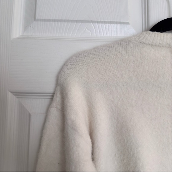 The Vintage Shop White Cropped Small Sweater - Picture 7 of 7